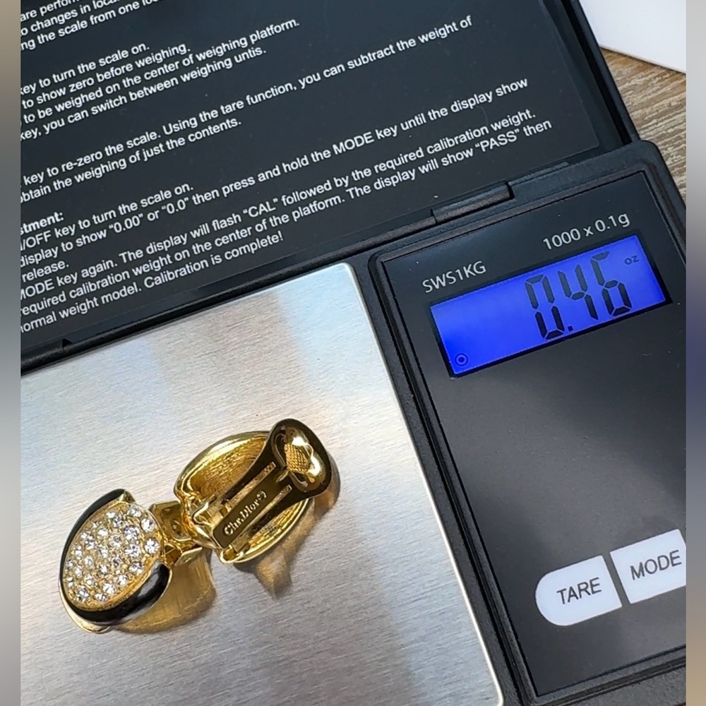 Christian Dior Vintage 1980s Oval Whole Crystals Black Gold Clip On Earrings - Picture 5 of 9